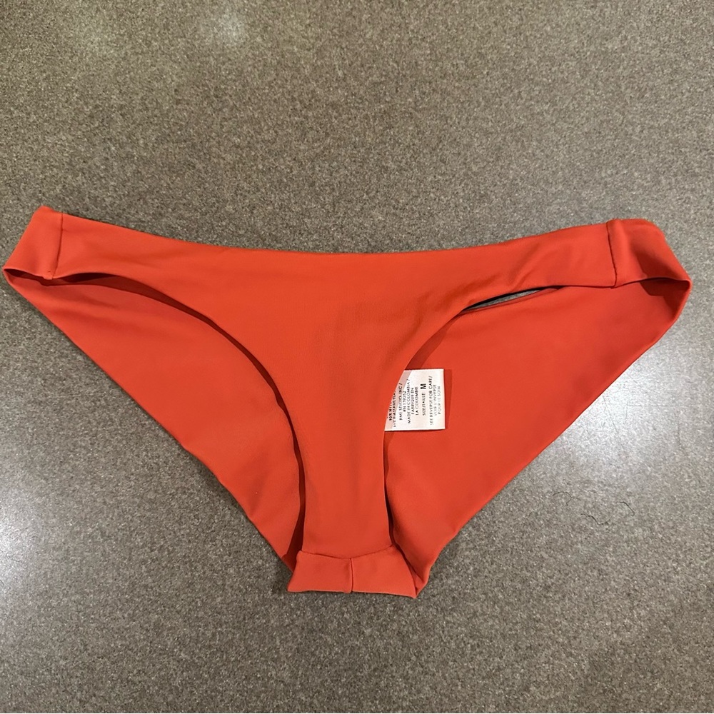 Peixoto Bella Bikini Full Bottom (still cheeky) size M never worn